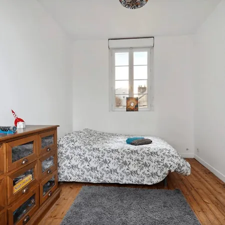 Bright T2 - Near Park * Nantes
